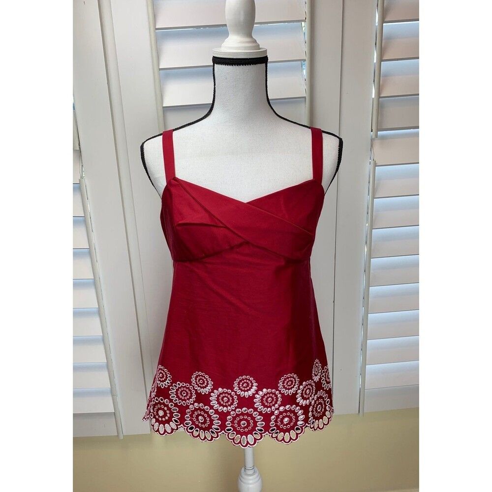 NWT Ann Taylor Elegant Top w/Detailed Embroidered Laser Cuts - Size 4 (A117)